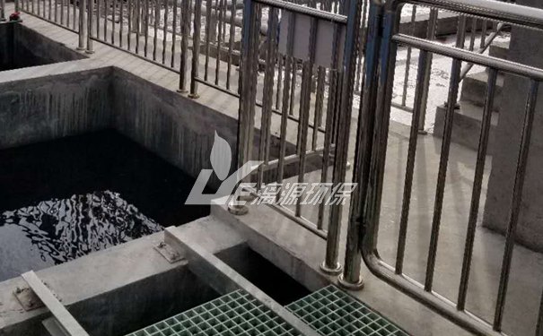 處理高色度化工廢水的方法 處理高色度化工廢水的方法