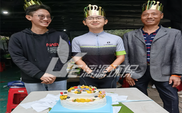 工業(yè)廢水處理廠家漓源環(huán)保2021年秋游暨10月生日會(huì) 工業(yè)廢水處理廠家漓源環(huán)保2021年秋游暨10月生日會(huì)